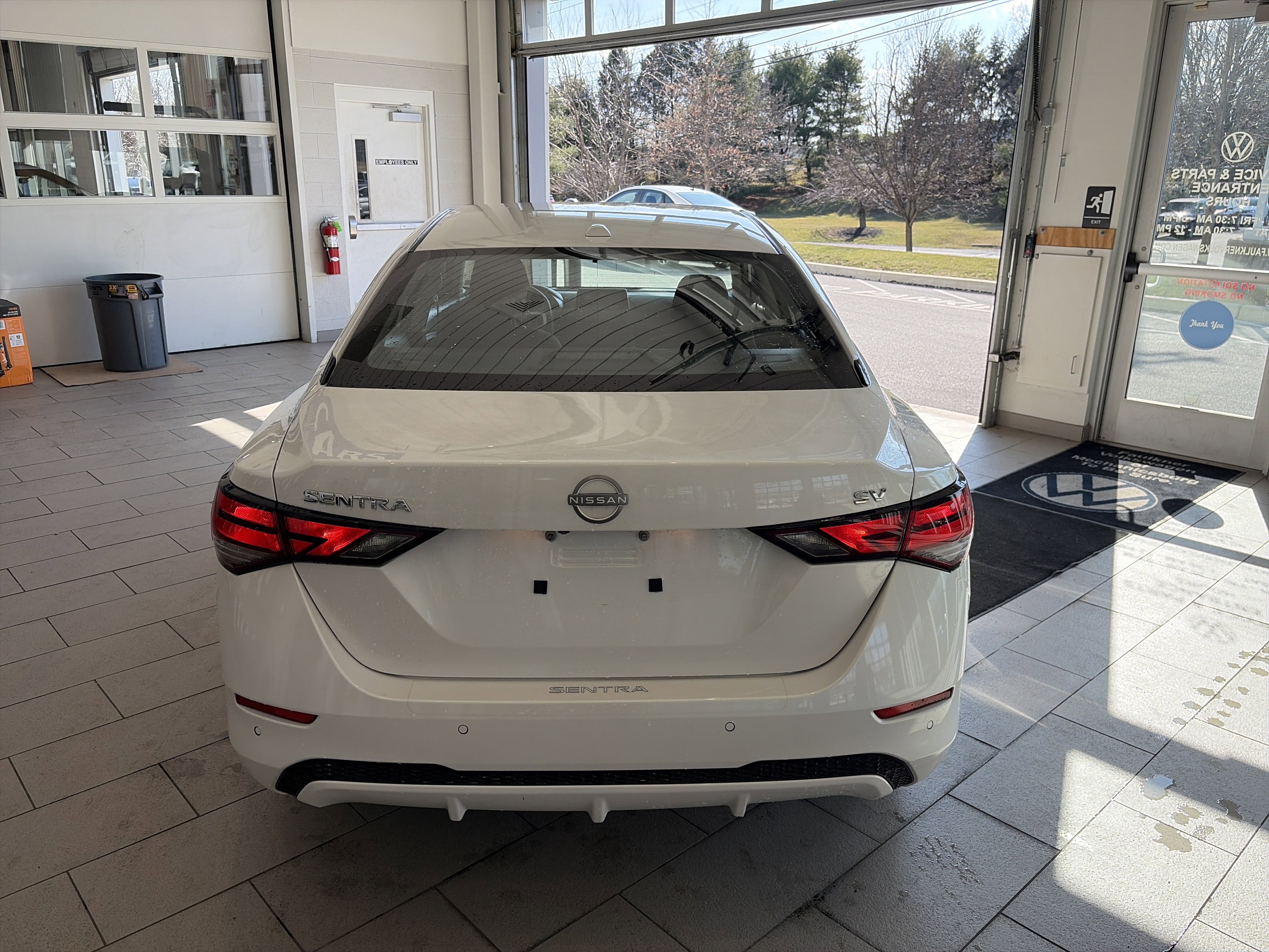 Used 2024 Nissan Sentra SV image 5