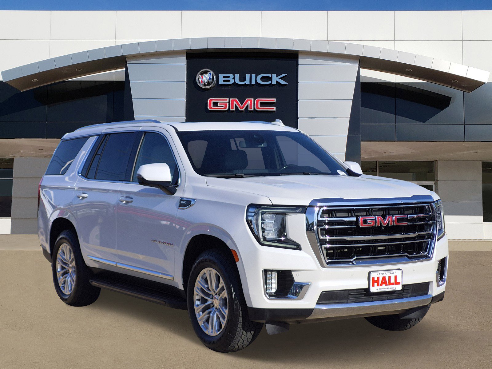 Certified 2022 GMC Yukon SLT w/ SLT Premium Package image 1