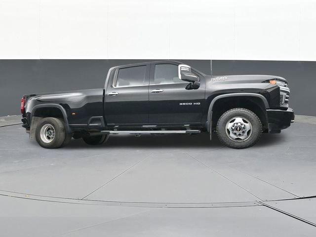 Used 2022 Chevrolet Silverado 3500 High Country w/ Snow Plow Prep/Camper Package image 43