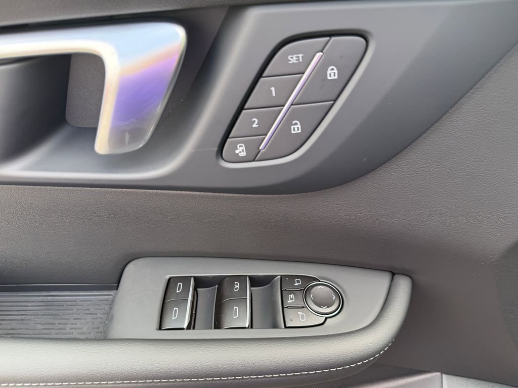 New 2026 Buick Enclave Sport Touring w/ Power Package image 17