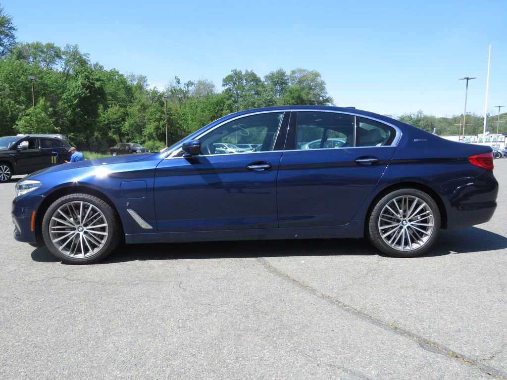 Used 2018 BMW 530e xDrive AWD/4WD image 8