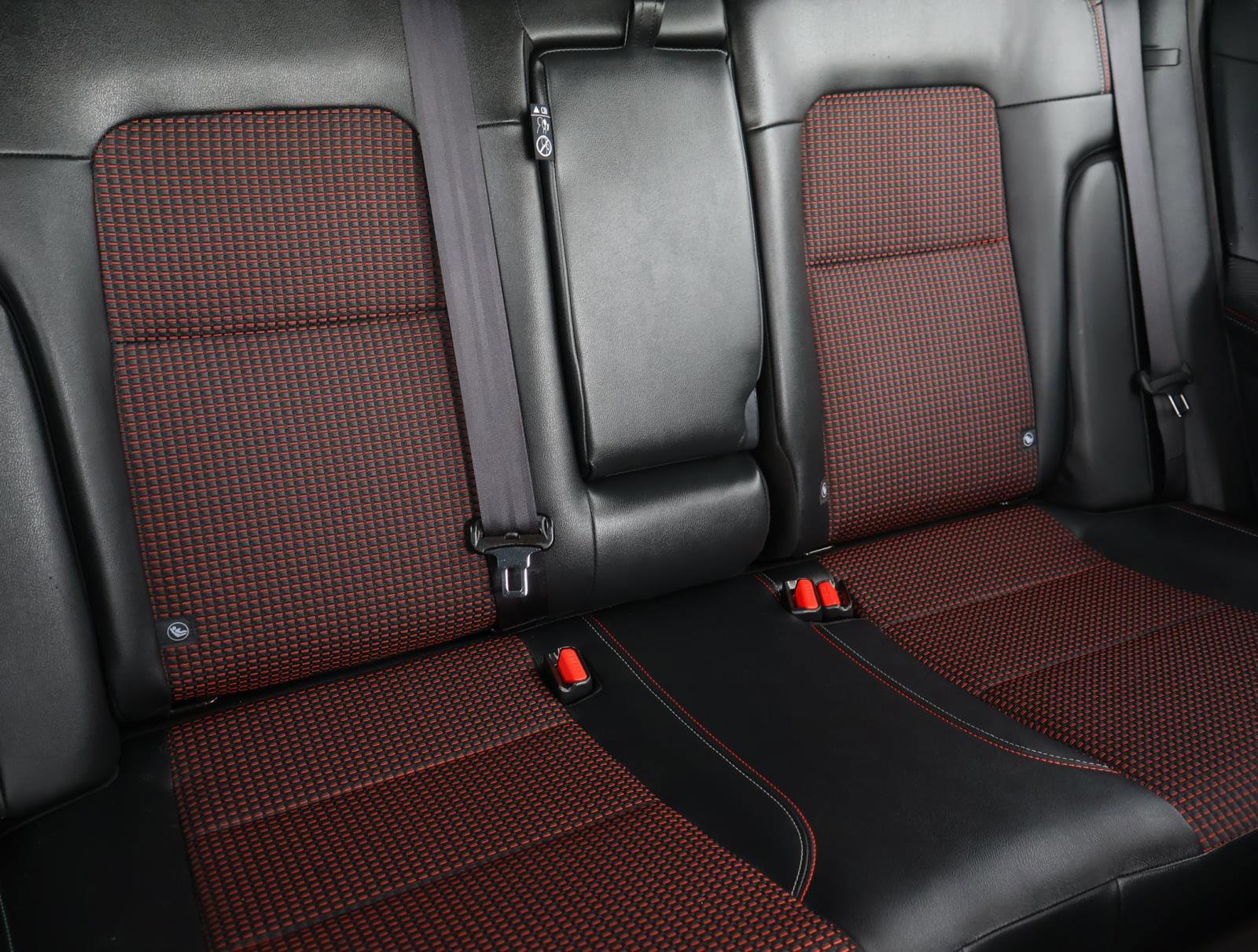 Used 2025 Nissan Kicks SR image 18