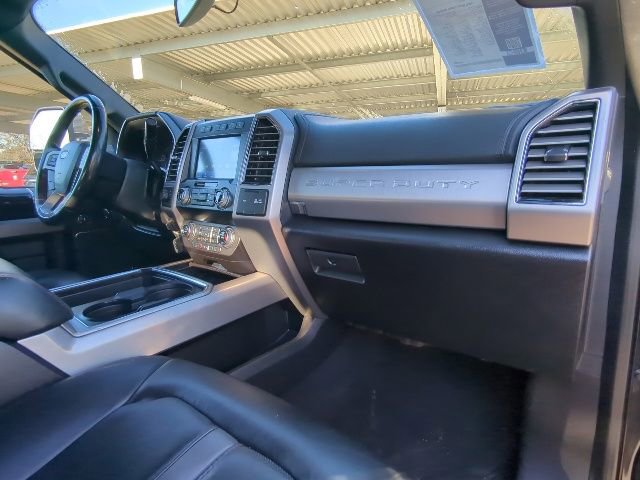 Used 2020 Ford F350 Platinum w/ Tremor Off-Road Package AWD/4WD image 26