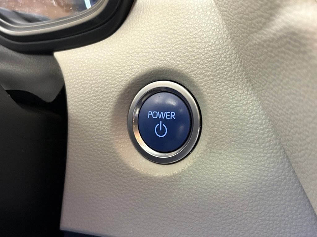 Used 2022 Toyota Corolla LE w/ Carpet Mat Package (TMS) FWD image 23