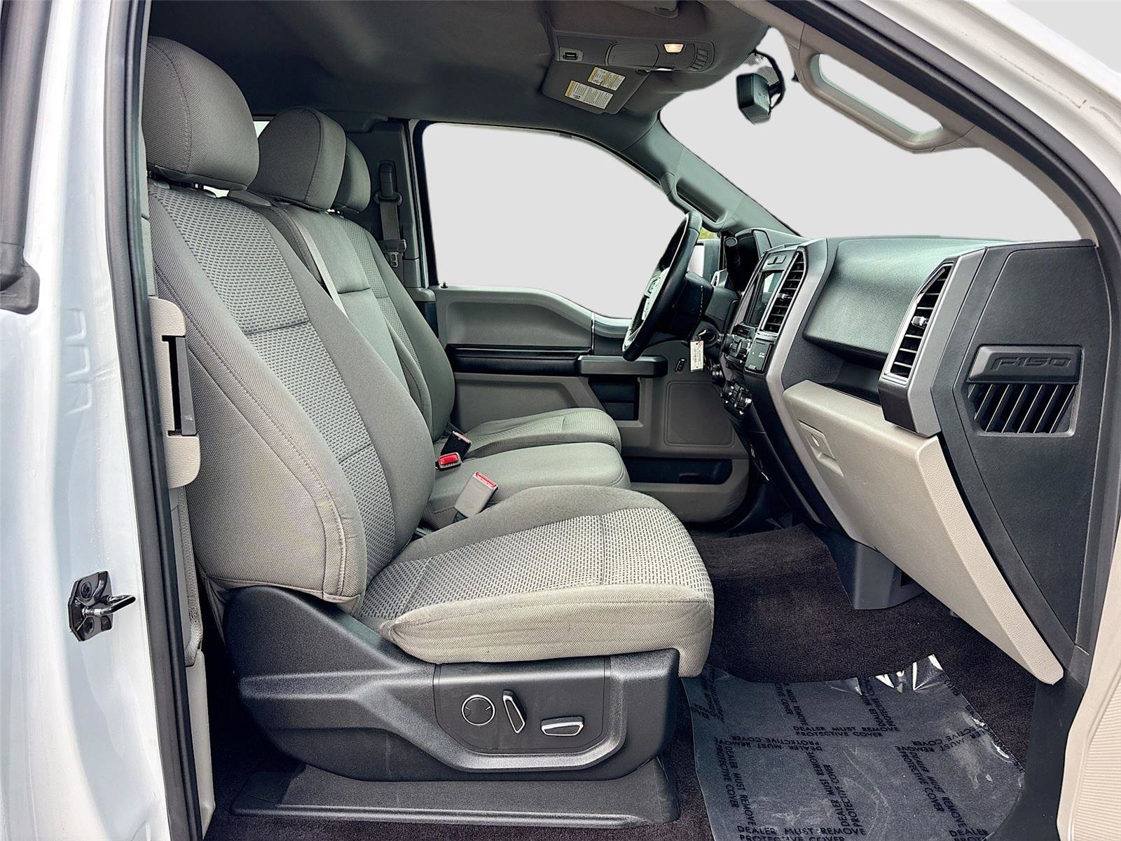 Used 2016 Ford F150 XLT w/ Equipment Group 302A Luxury image 25