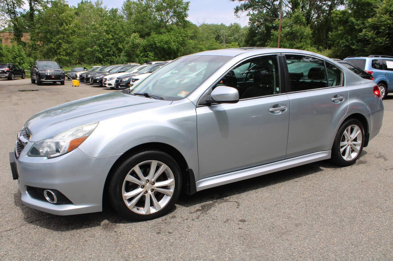 Used 2013 Subaru Legacy 2.5i Limited AWD/4WD image 13