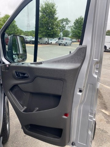 Used 2020 Ford Transit 250 Low Roof image 17