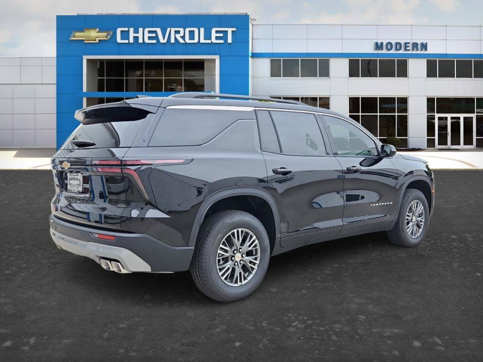 New 2027 Chevrolet Traverse LT FWD image 5