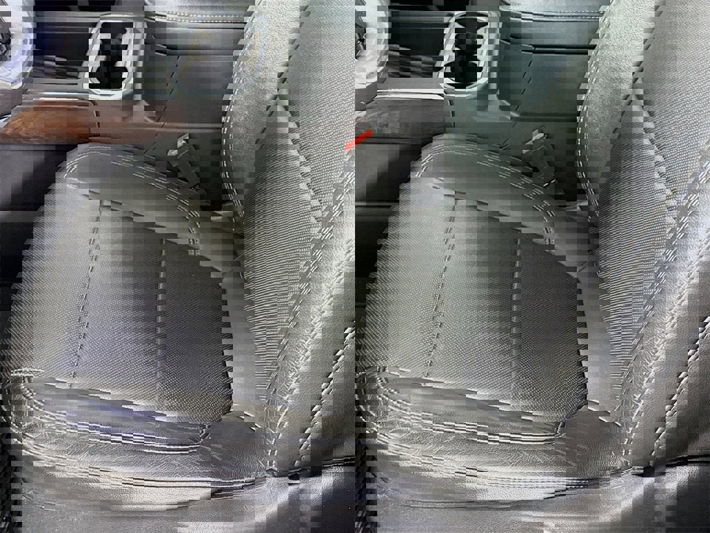 Used 2020 GMC Sierra 1500 SLT w/ SLT Premium Package image 14