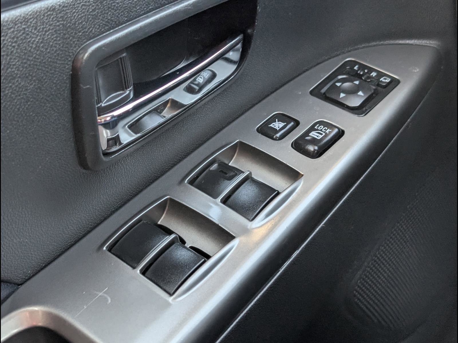 Used 2024 Mitsubishi Outlander Sport SE image 21