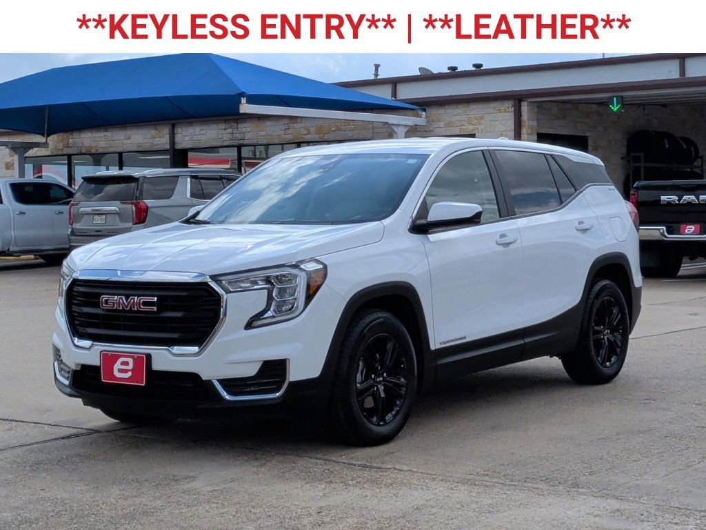 Used 2024 GMC Terrain SLE image 3