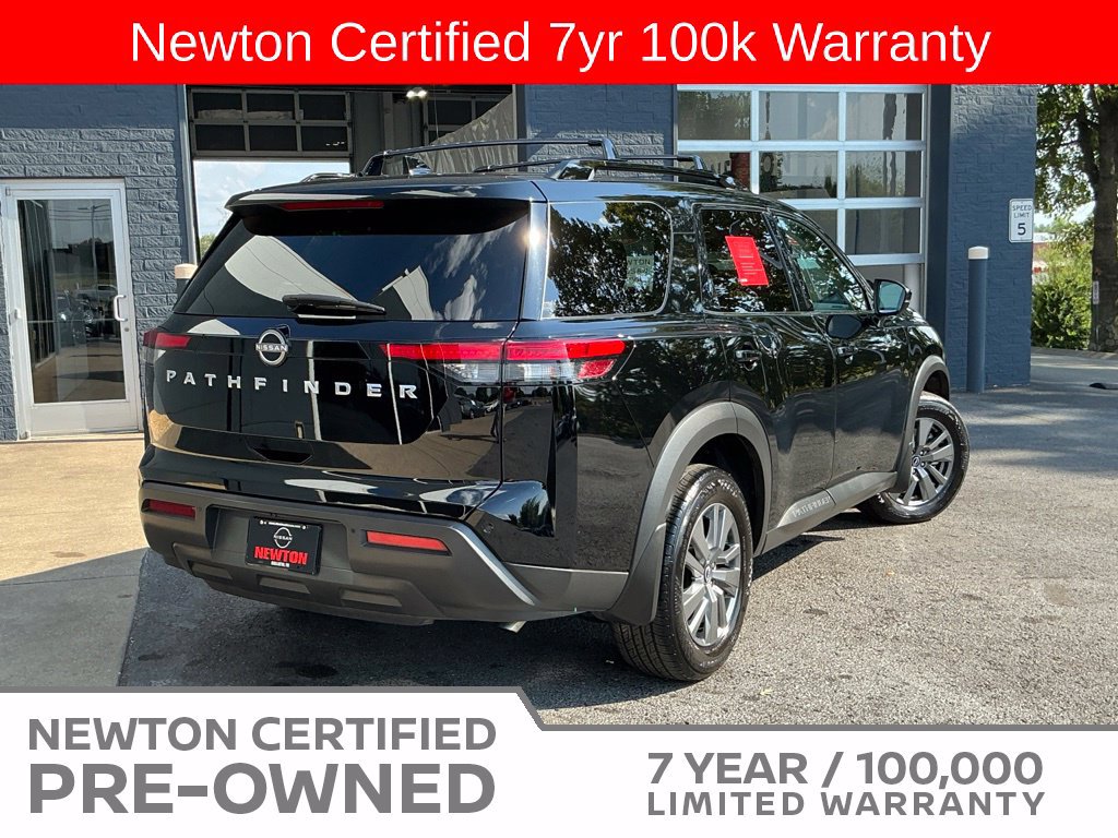 Used 2025 Nissan Pathfinder SV FWD image 25