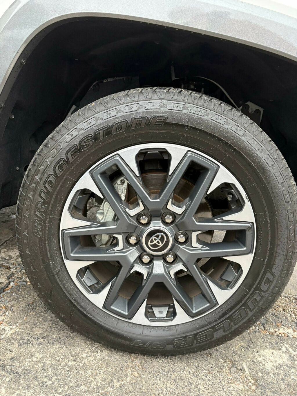 Used 2022 Toyota Tundra Limited image 27