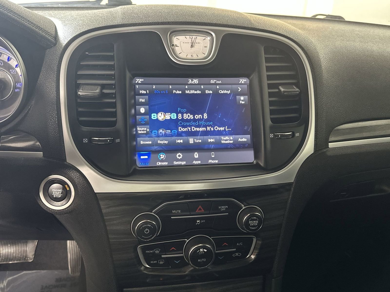 Used 2020 Chrysler 300 Touring w/ Sport Appearance Package image 21