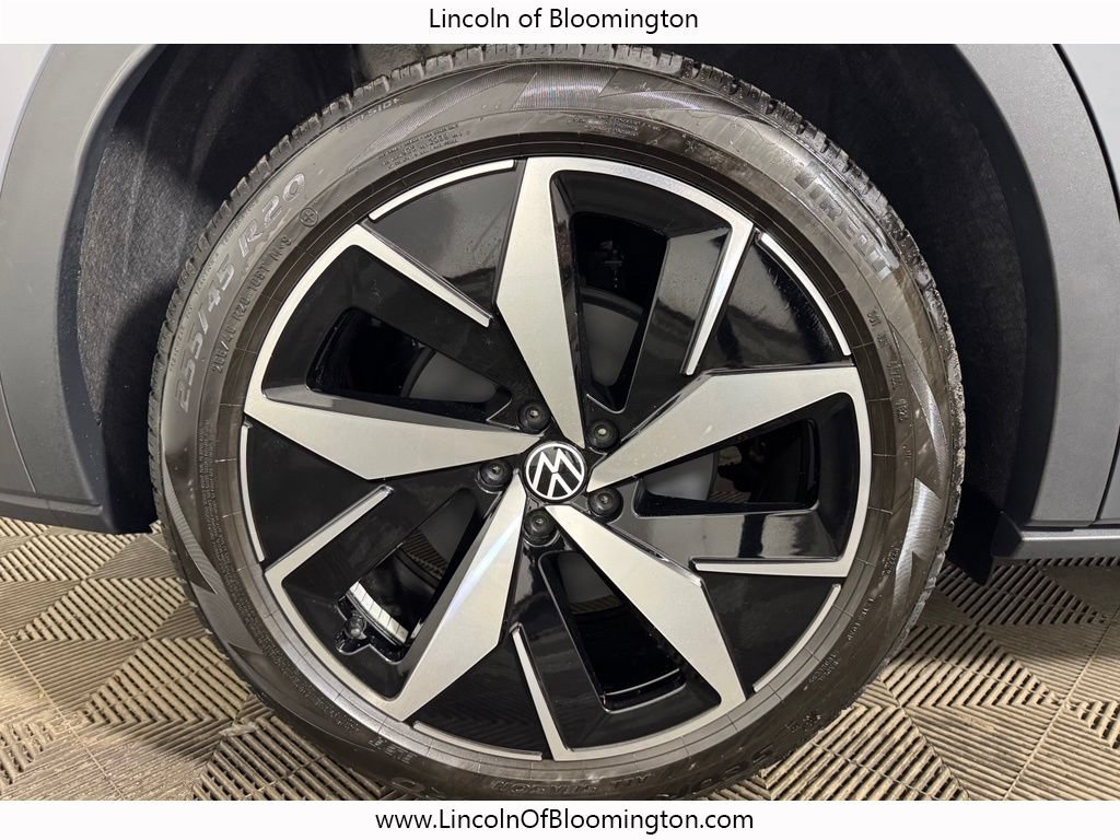 Used 2025 Volkswagen ID.4 Pro S AWD/4WD image 26