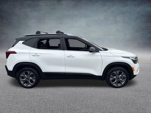 Used 2024 Kia Seltos S AWD/4WD image 5