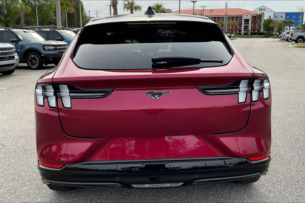 Used 2025 Ford Mustang Mach-E Premium w/ Sport Appearance Package image 5