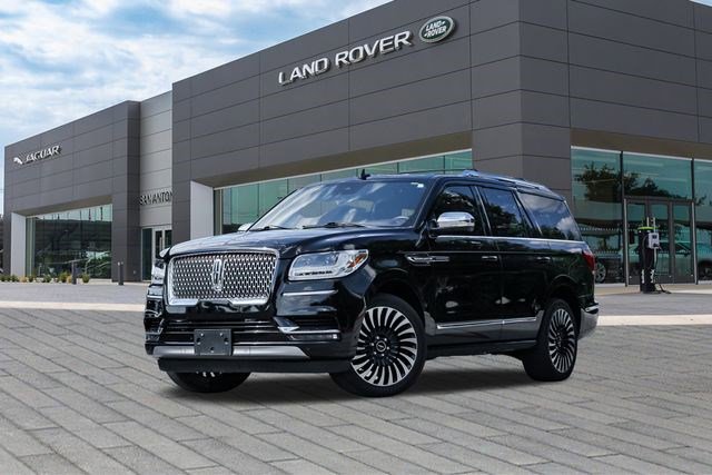 Used 2021 Lincoln Navigator Black Label w/ Cargo Convenience Package