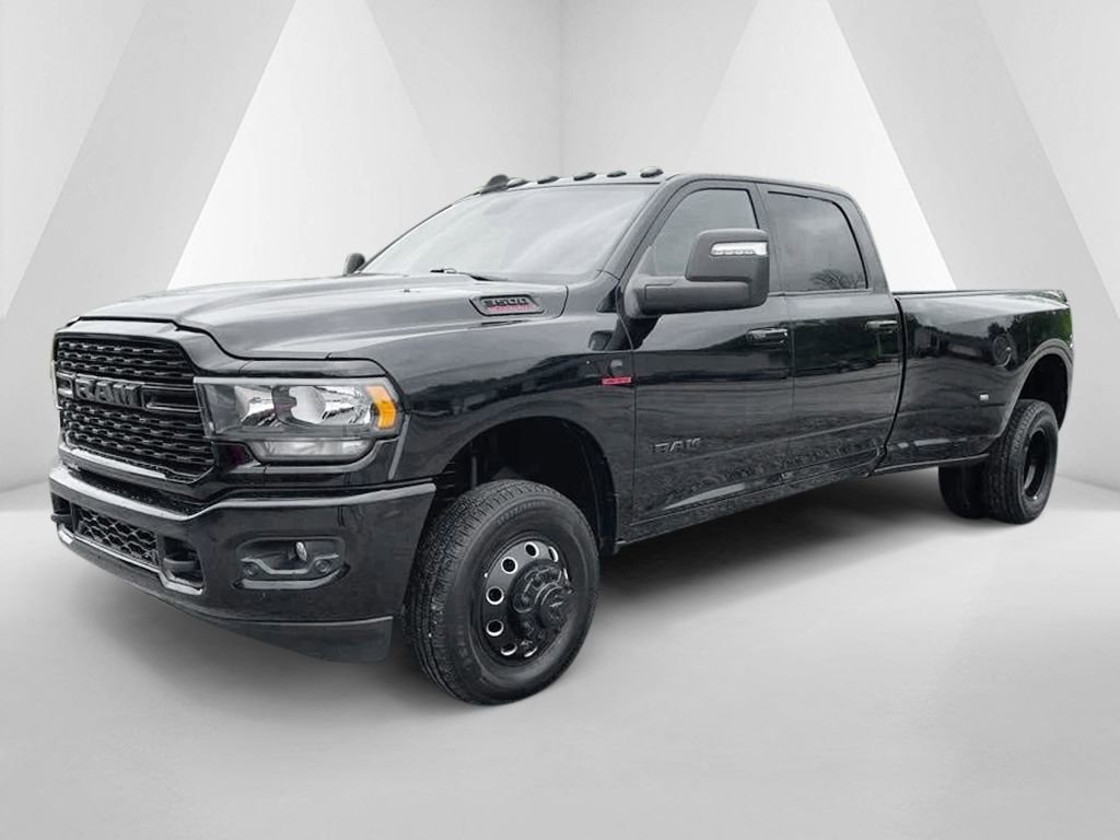 Used 2024 RAM 3500 Big Horn w/ Night Edition AWD/4WD image 3