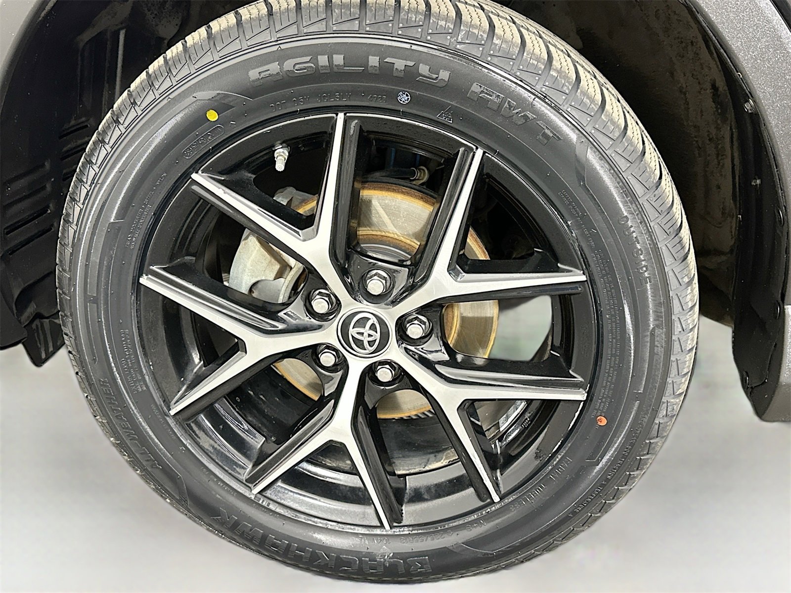 Used 2017 Toyota RAV4 SE w/ Power Extra Value Package image 30