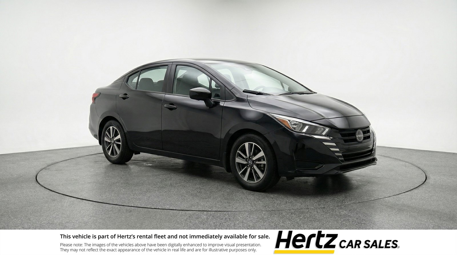Used 2025 Nissan Versa SV image 1