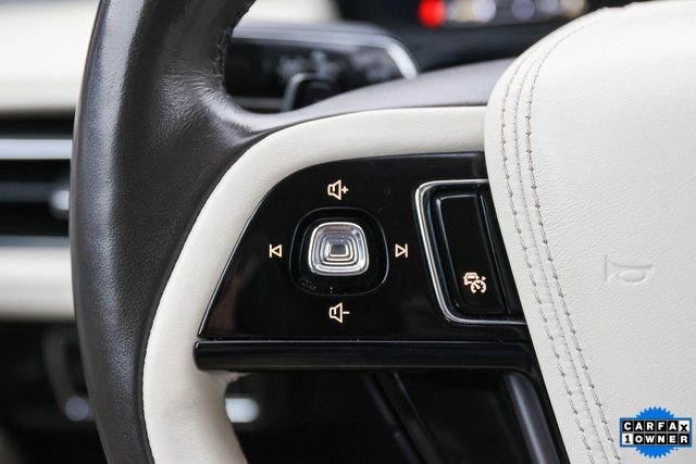 Used 2023 Lincoln Aviator Black Label w/ Class IV Trailer Tow Package image 33