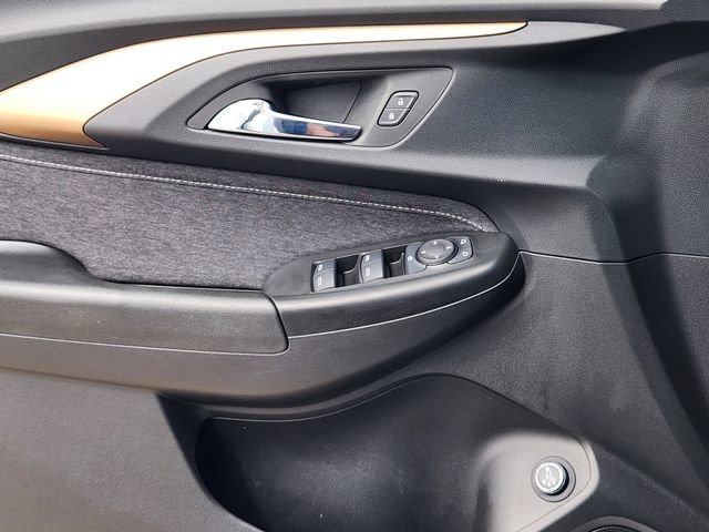 Certified 2023 Chevrolet TrailBlazer ACTIV w/ Sun and Liftgate Package image 24