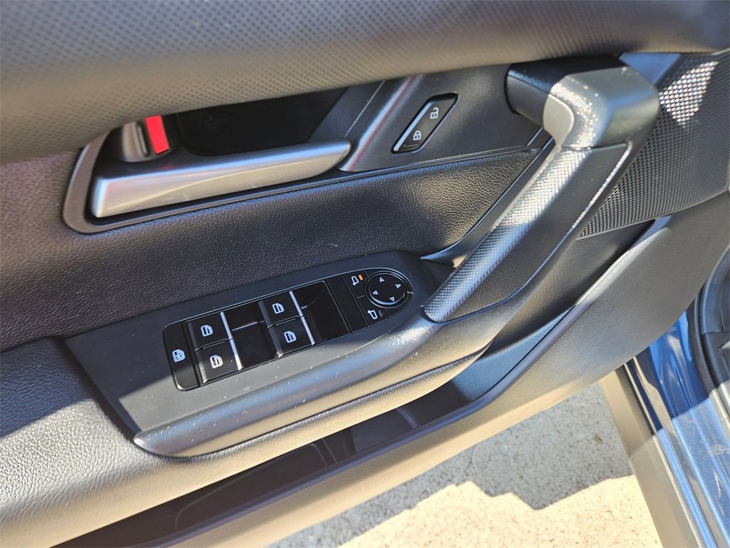 Used 2025 MAZDA CX-50 AWD 2.5 S w/ Premium Package image 15