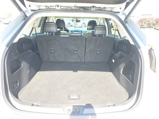 Used 2017 Ford Edge SEL w/ Equipment Group 201A AWD/4WD image 16