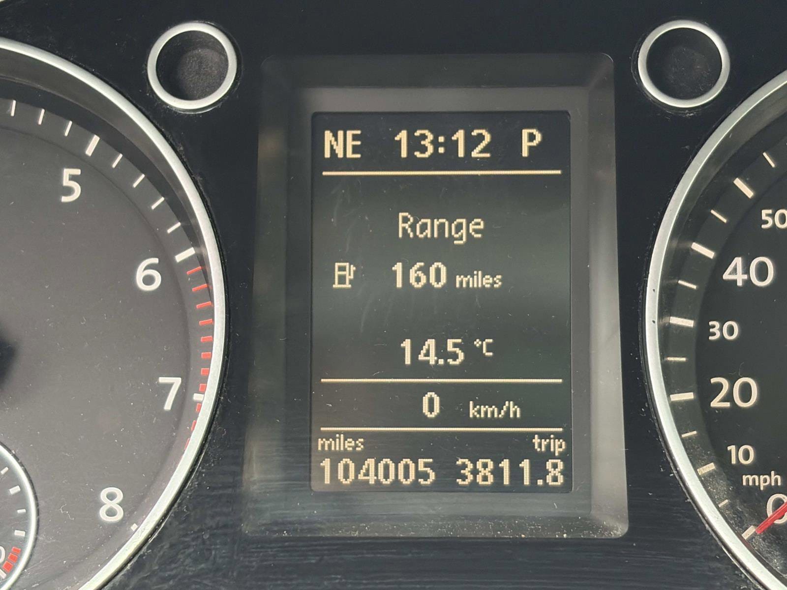 Used 2009 Volkswagen Passat Komfort FWD image 24