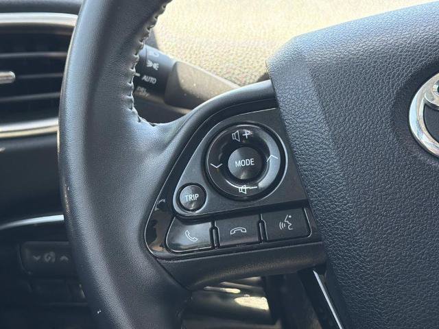 Used 2020 Toyota Prius Prime XLE FWD image 12