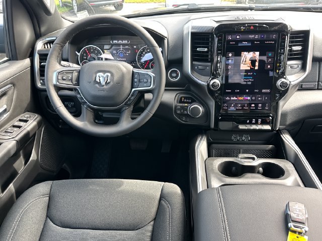 New 2027 RAM 1500 4x4 Crew Cab image 17