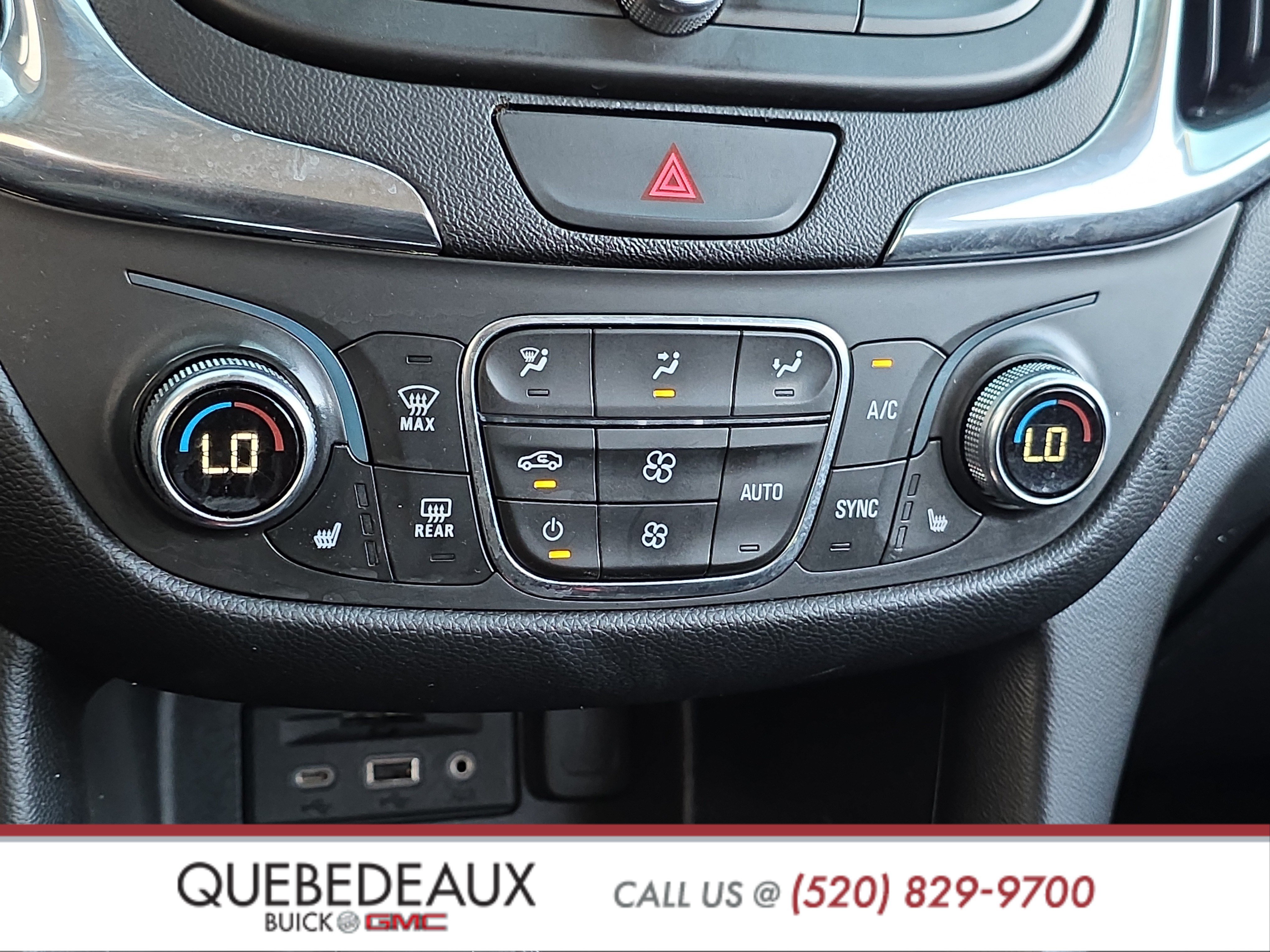 Used 2020 Chevrolet Equinox Premier w/ Premier Redline Edition FWD image 18