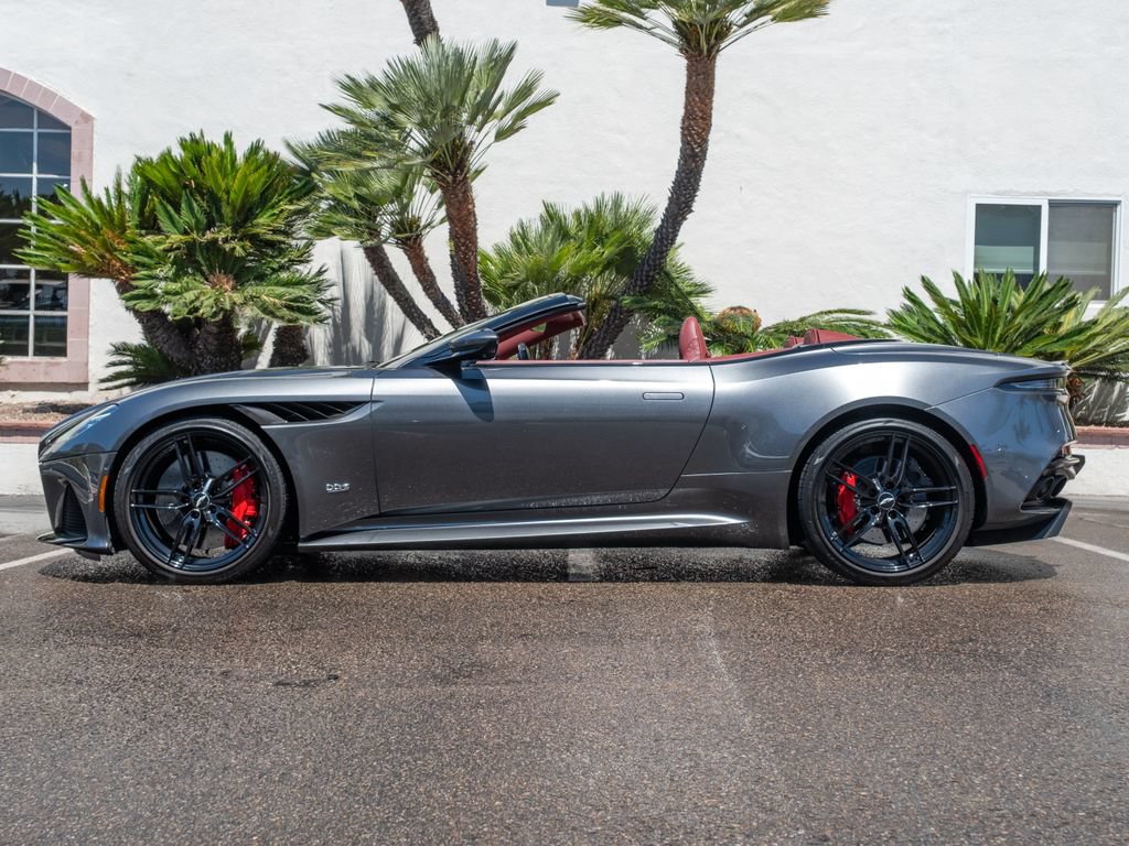 Used 2020 Aston Martin DBS Superleggera Volante RWD image 42