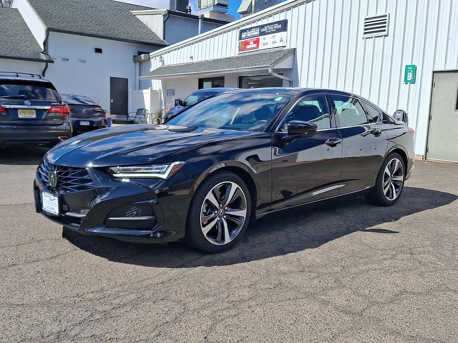 Certified 2025 Acura TLX w/ Technology Package image 3