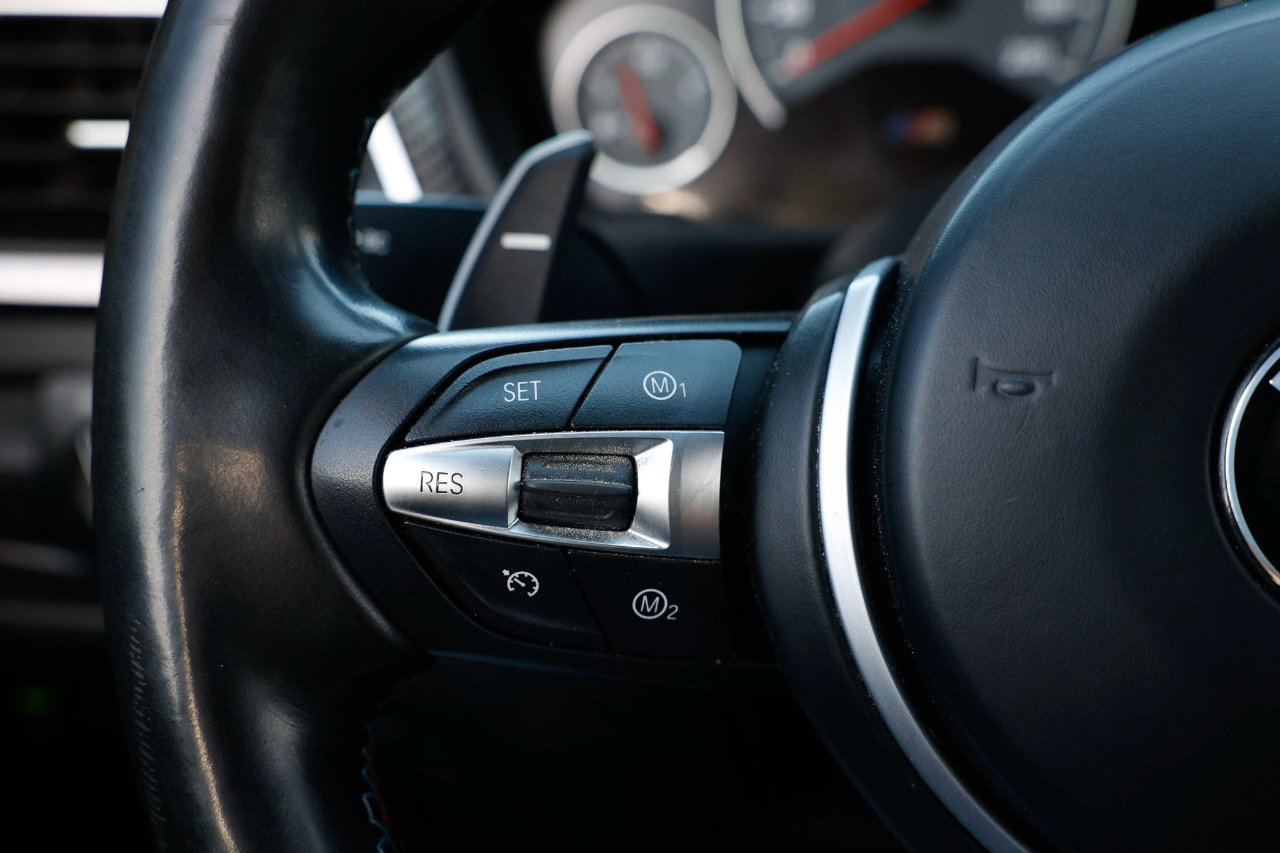 Used 2018 BMW M3 Coupe w/ Competition Package image 29