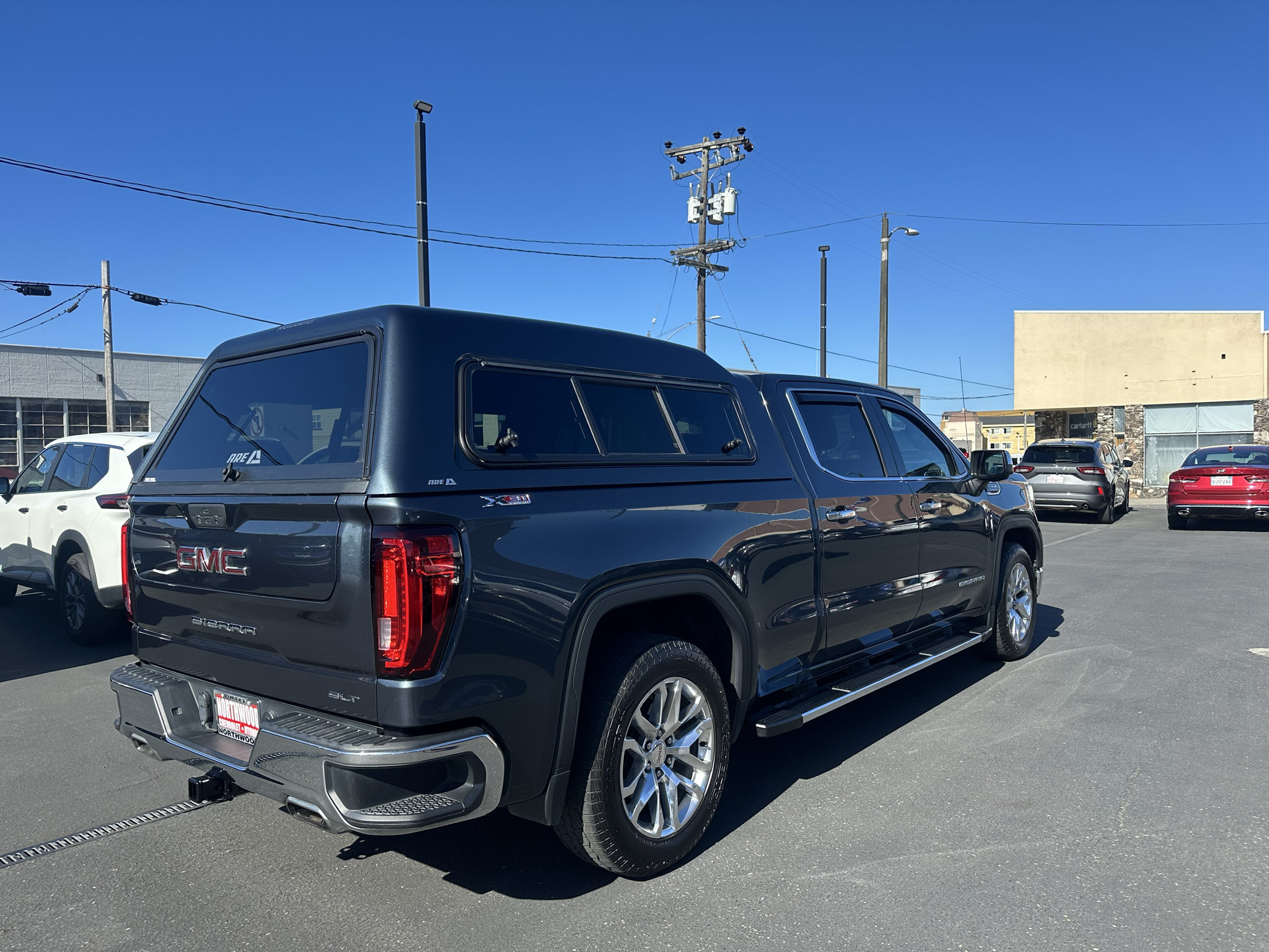 Used 2020 GMC Sierra 1500 SLT w/ SLT Premium Package AWD/4WD image 5