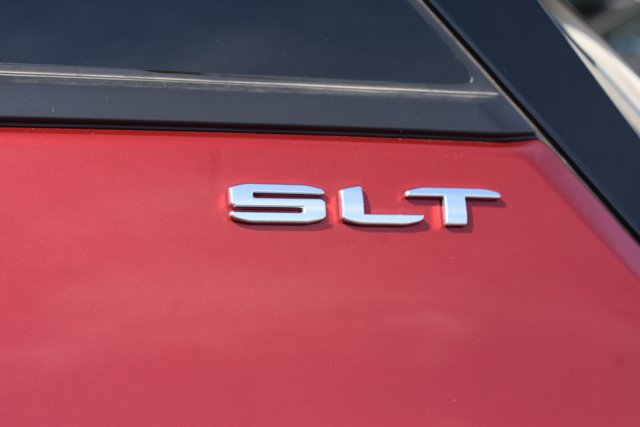 Used 2023 GMC Terrain SLT FWD image 11