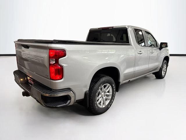 Used 2020 Chevrolet Silverado 1500 LT AWD/4WD image 5