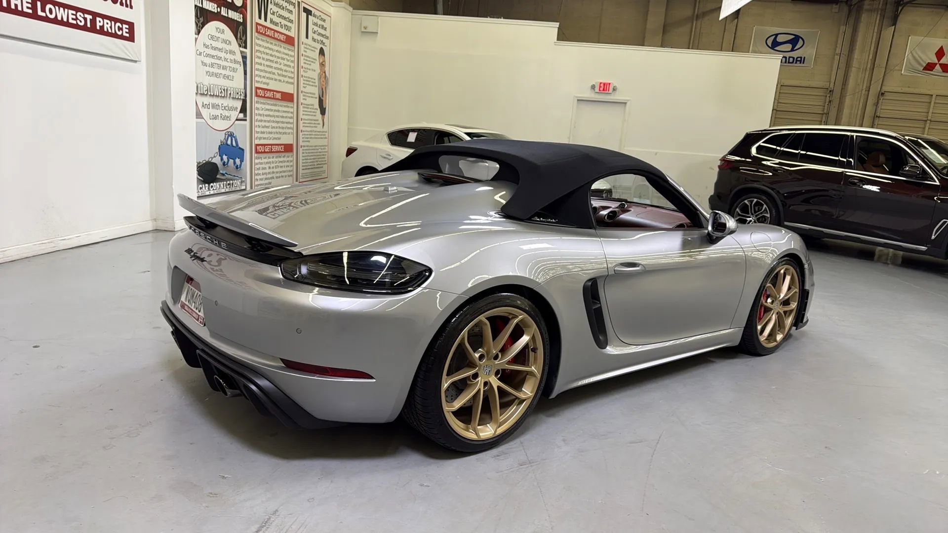 Used 2022 Porsche 718 Boxster Spyder RWD image 6