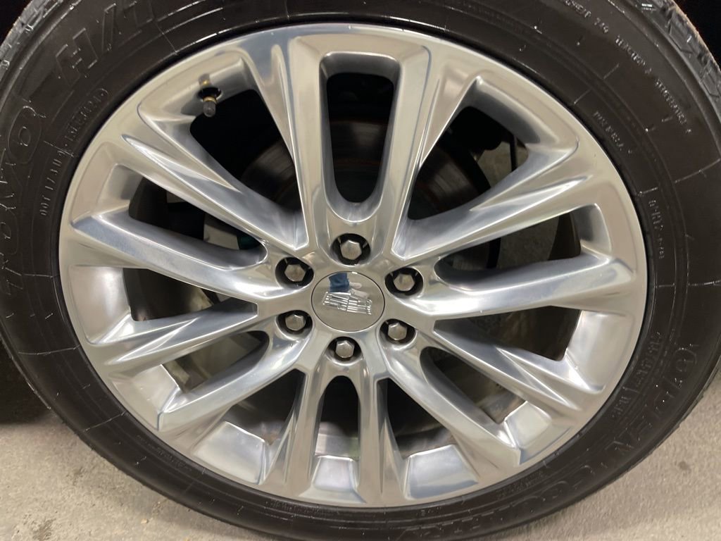 Used 2019 Cadillac Escalade Platinum AWD/4WD image 45