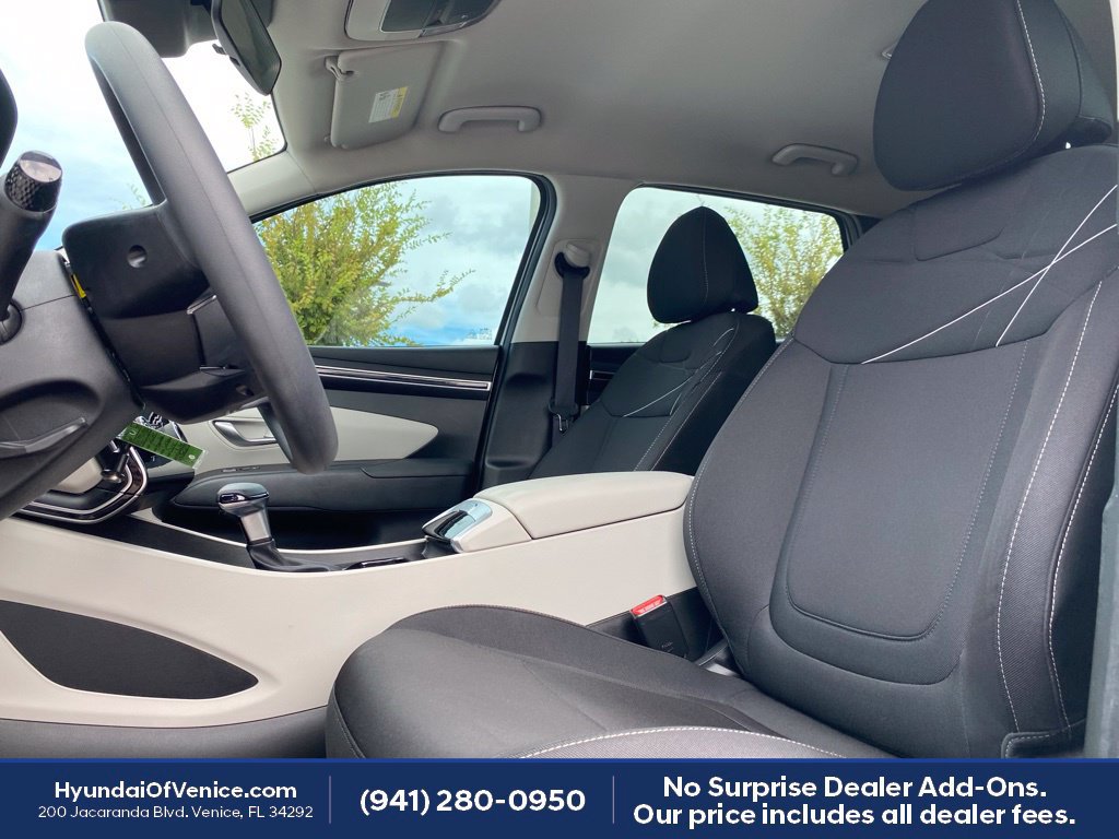 Used 2024 Hyundai Tucson SE AWD/4WD image 3