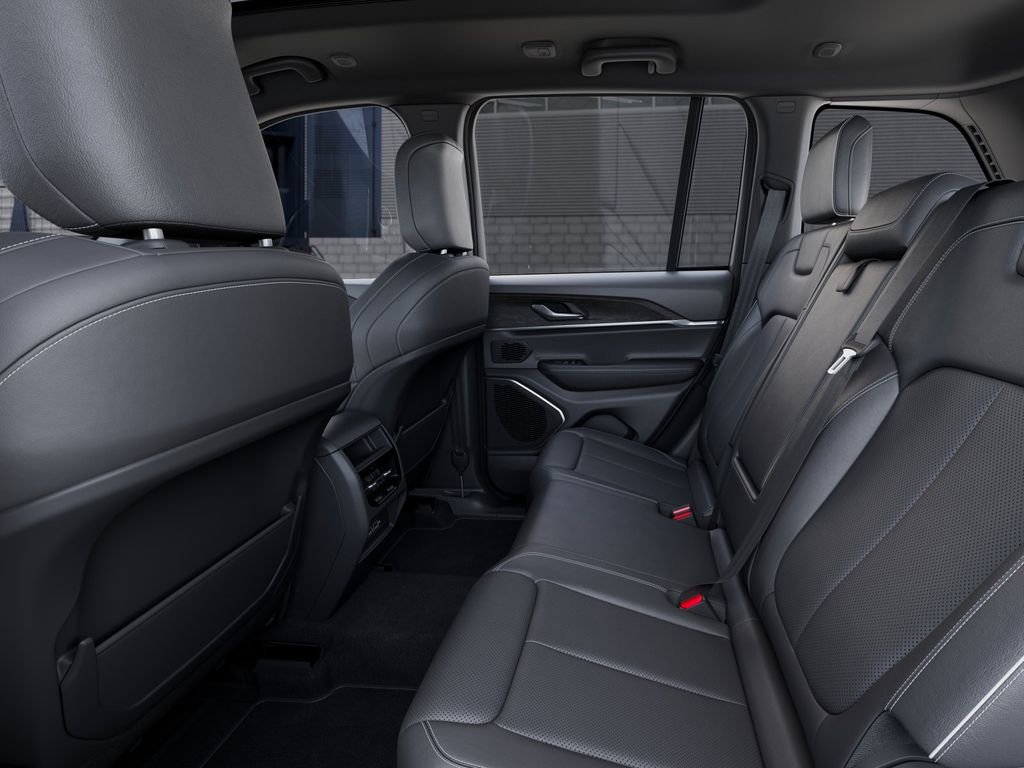 New 2026 Jeep Grand Cherokee Limited image 23