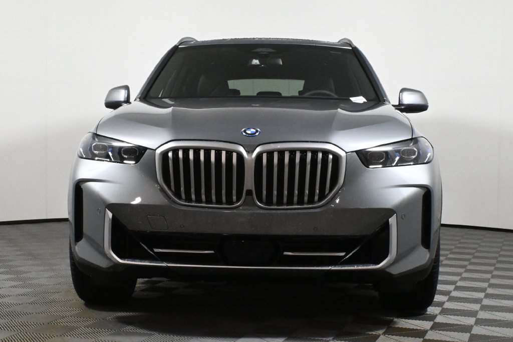 Used 2026 BMW X5 xDrive50e w/ Premium Package AWD/4WD image 10
