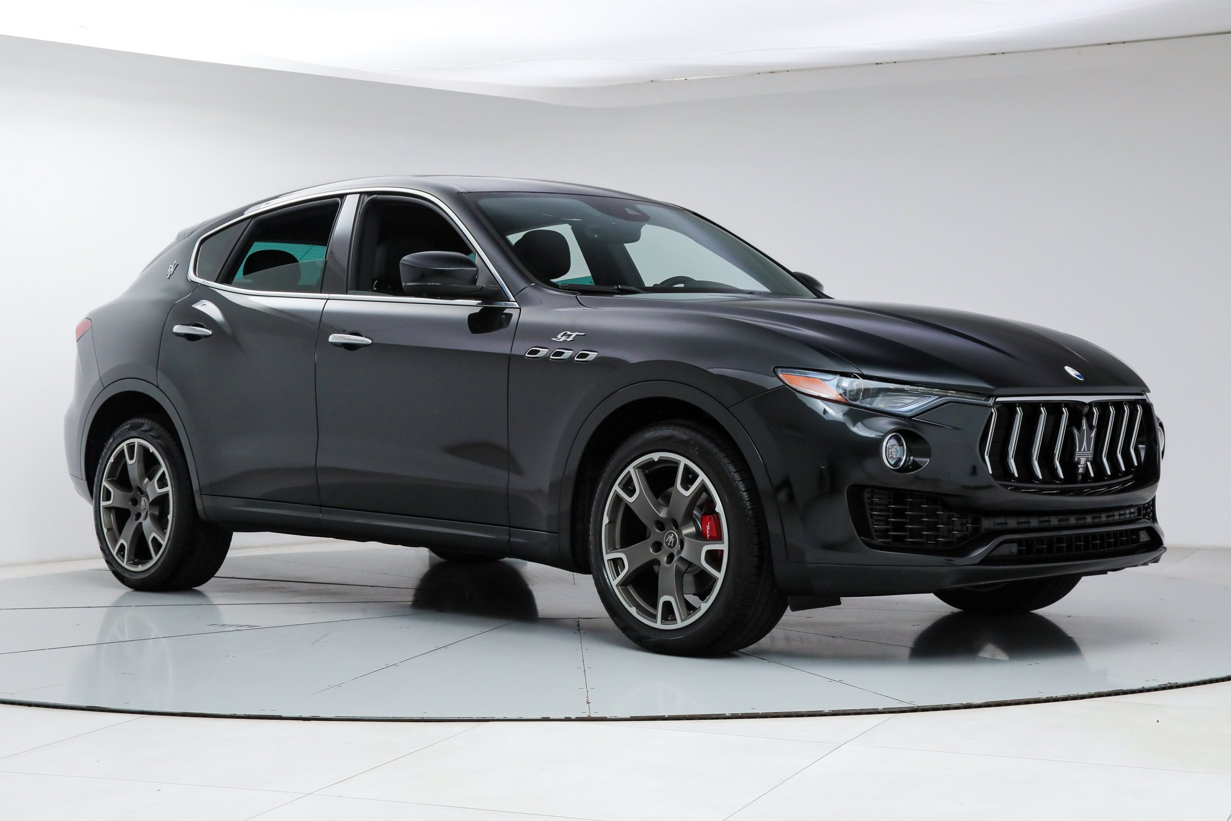 Certified 2023 Maserati Levante GT AWD/4WD image 7