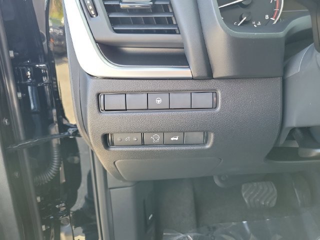 New 2026 Nissan Rogue SV FWD image 12