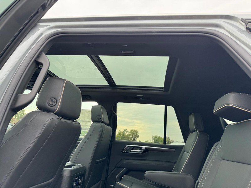 New 2026 Chevrolet Tahoe Premier w/ Sun And Tow Package image 6