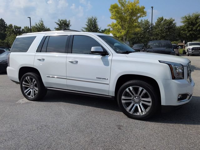 Used 2019 GMC Yukon Denali w/ Denali Ultimate Package AWD/4WD image 2