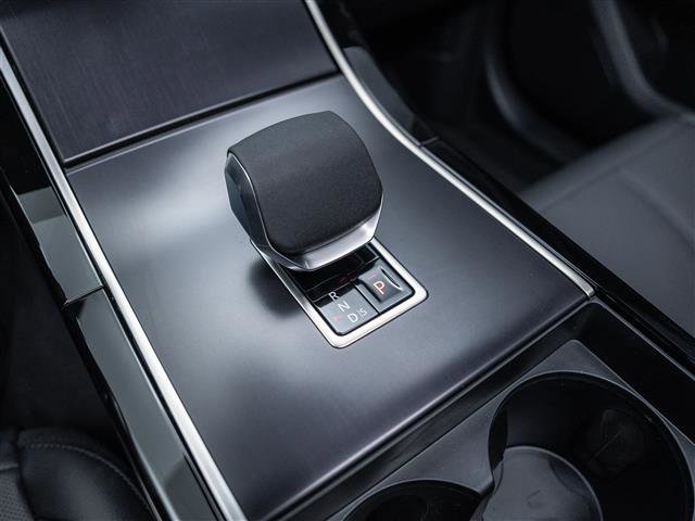 New 2026 Land Rover Range Rover Velar Dynamic SE image 26