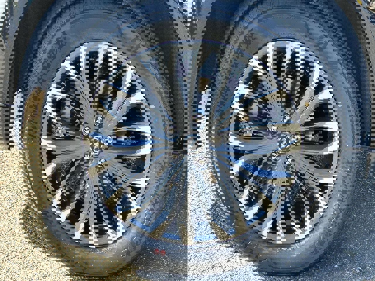 New 2026 Nissan Rogue Platinum image 7